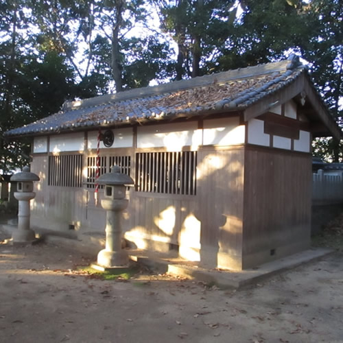 Le sanctuaire Uneotsutamoto-jinja
