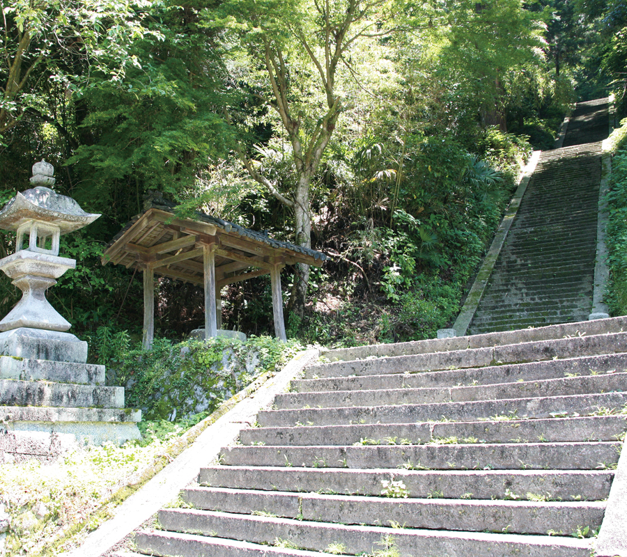 飛鳥川上坐宇須多岐比売命神社 日本国創成のとき 飛鳥を翔た女性たち 飛鳥女史紀行